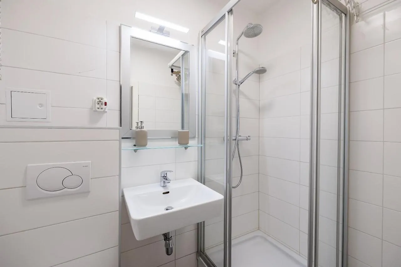 Cozy Apartment Near Center Vienna